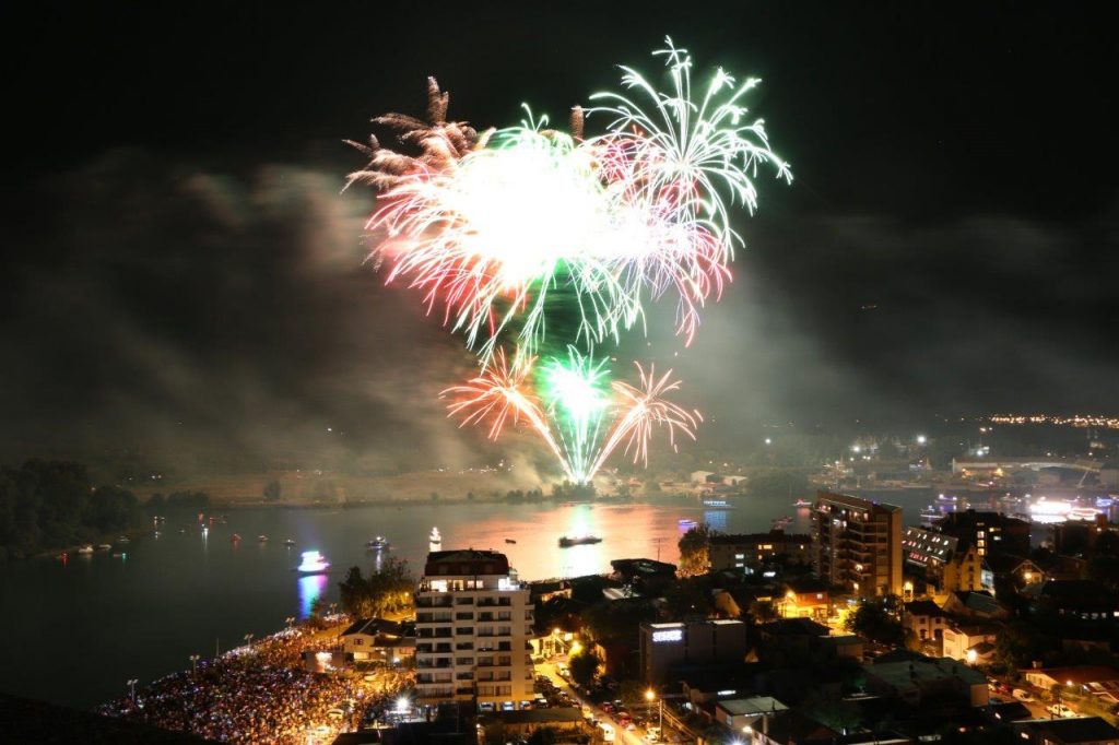 Conoce los puntos de lanzamiento de los fuegos artificiales para la gran Noche Valdiviana